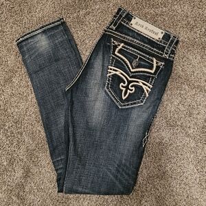 **SOLD**Rock Revival Kelly Skinny Jeans Size 30